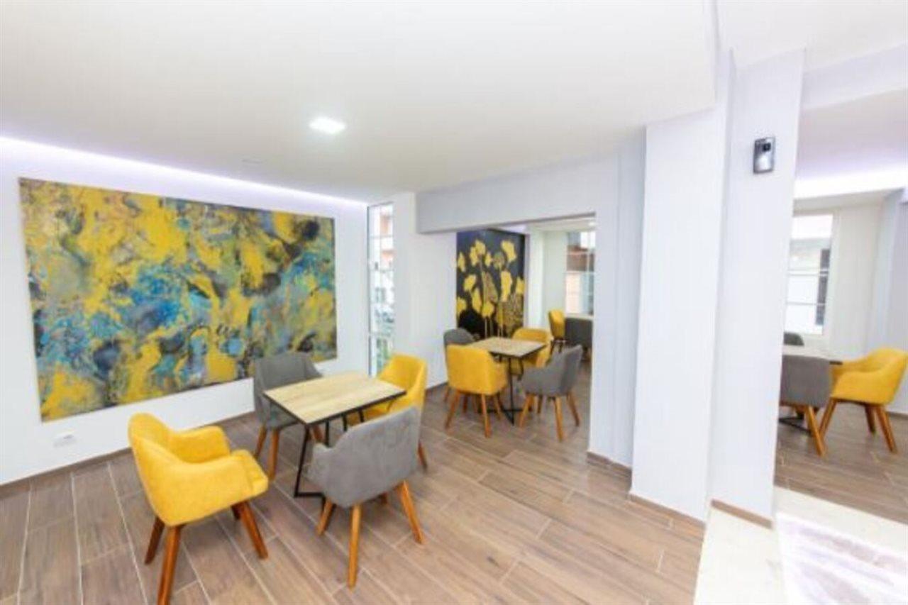 Hotel Esal 4*