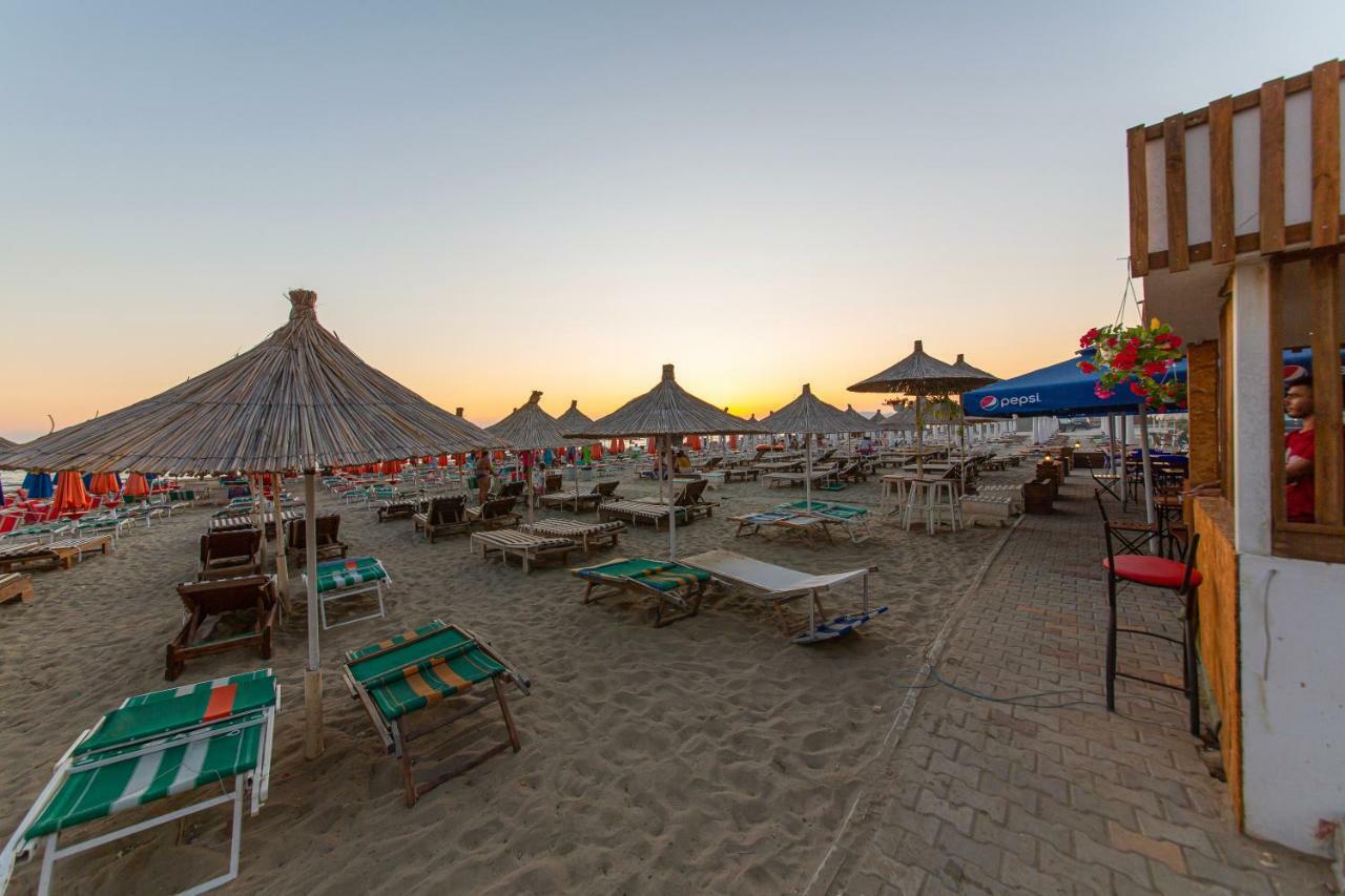 Hotell Esal 4*